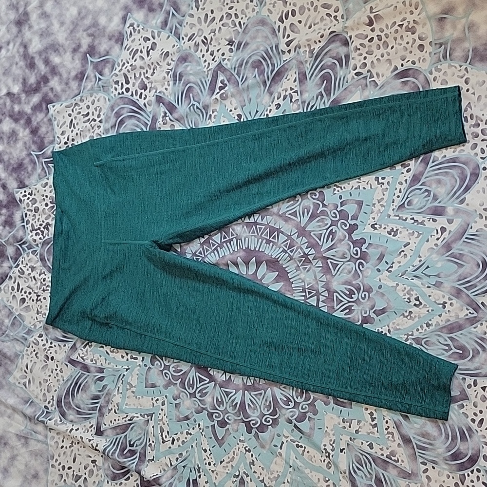 Like new Manduka Yoga Leggings with Pockets